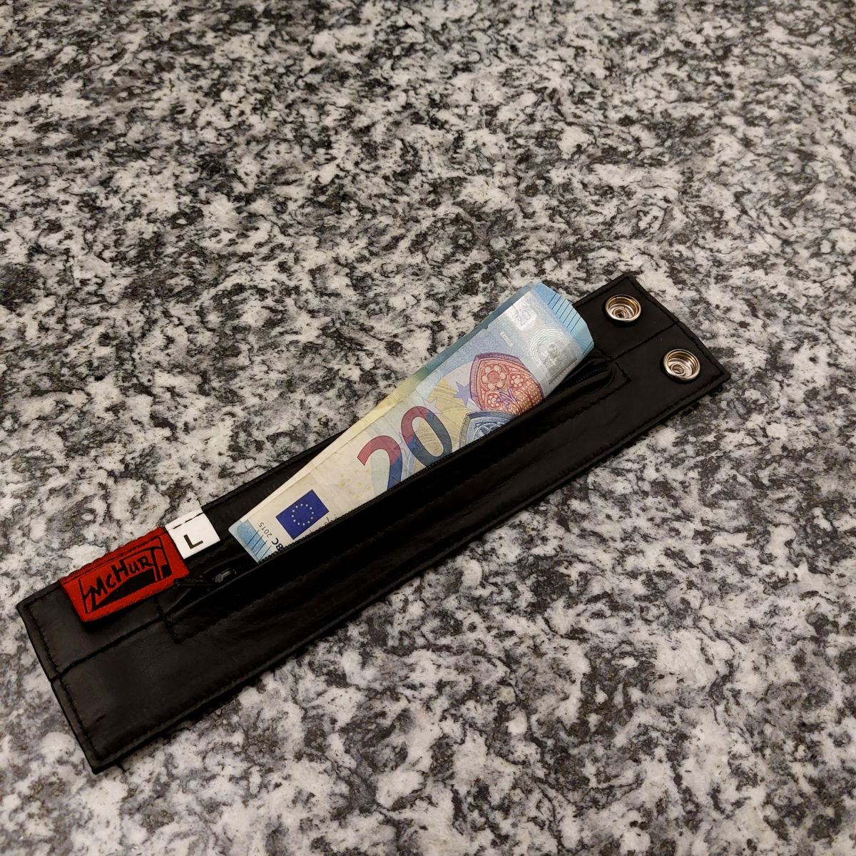 Wallet Wristband with Zipper, Black