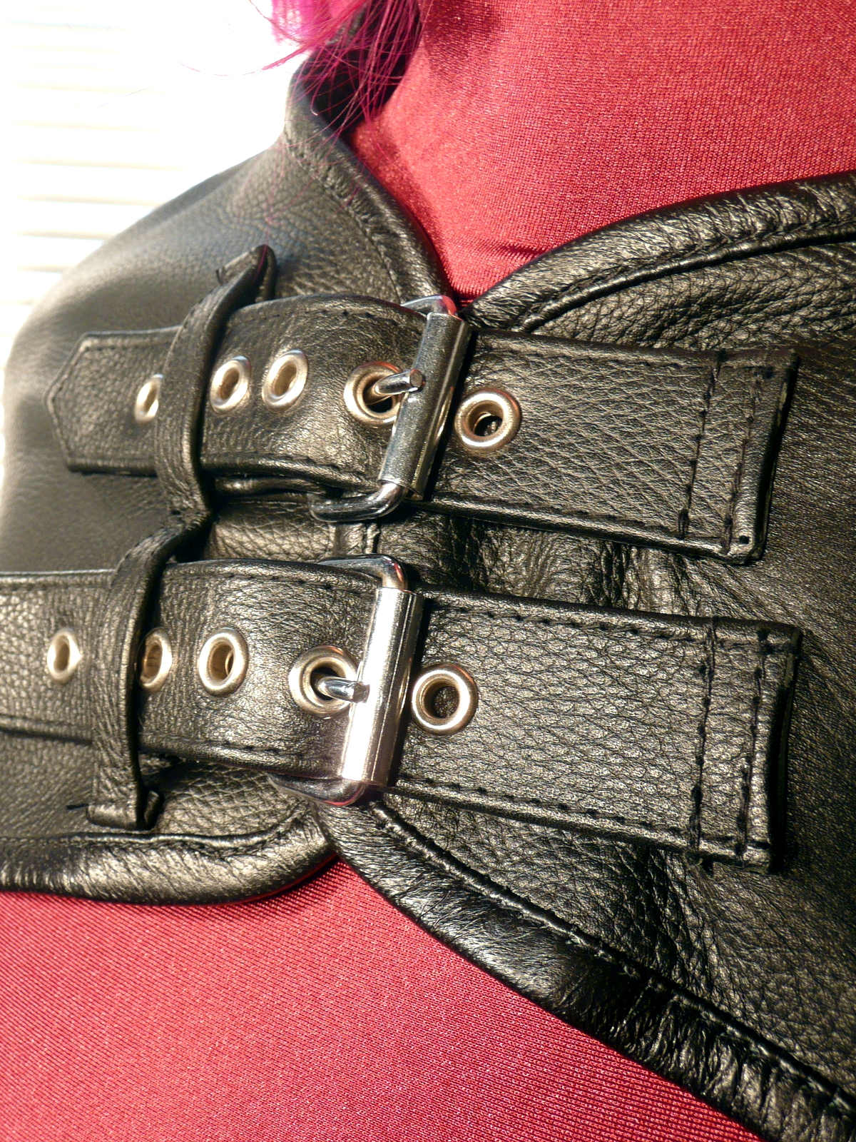 Bolero-Armfessel, Lang-Version