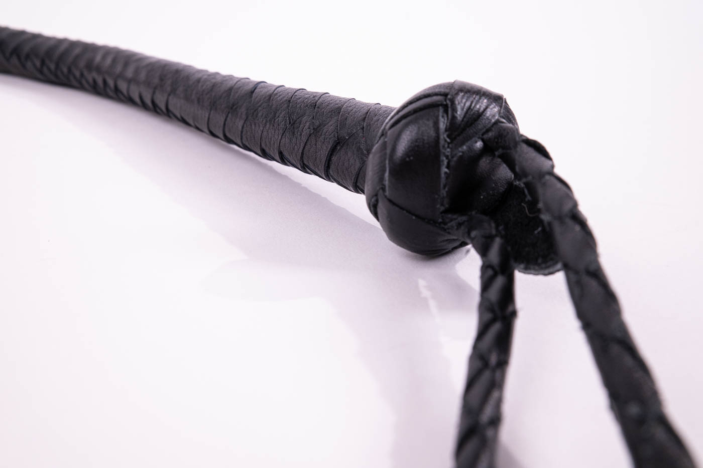 Esmeralda, Singletail with Flogger Ends