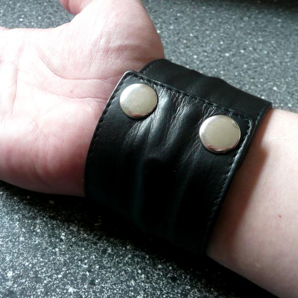 Geldbörsen-Armband mit Reißverschluss, schwarz