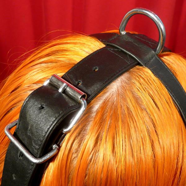 Knebelharness mit Silikon-Ball, rot