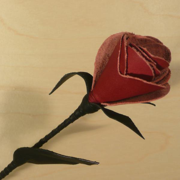 Leder-Rose, schwarz/rot