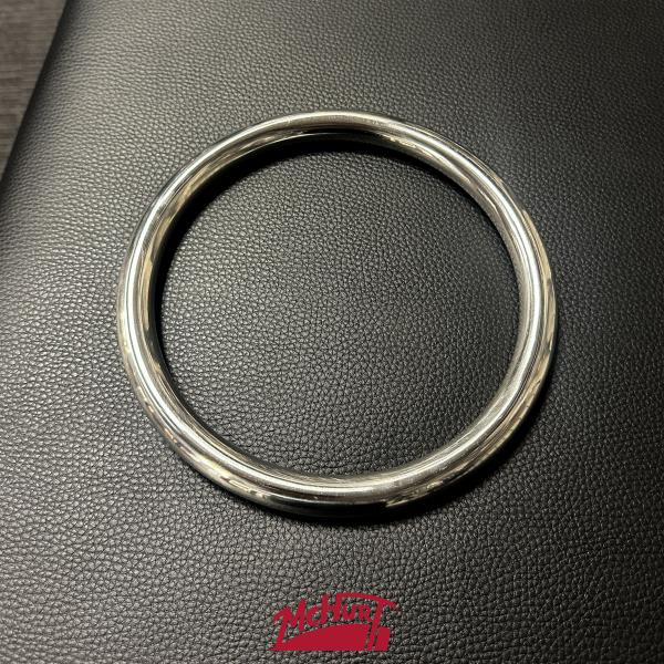 Kleiner Bondage-Ring aus Edelstahl
