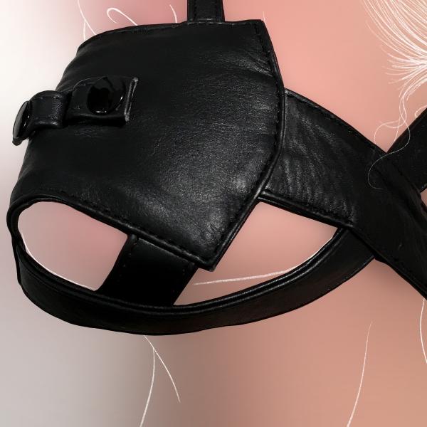 Muffle-Harness mit Knebel-Option