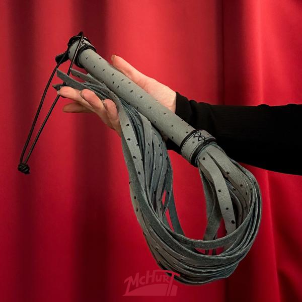 Straußen-Flogger (grau)